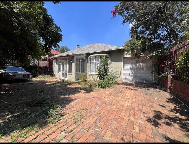 2 BEDROOM HOUSE FOR SALE IN KENSINGTON